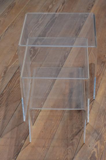 Orginale Acryl Satztische aus den 70er Jahren