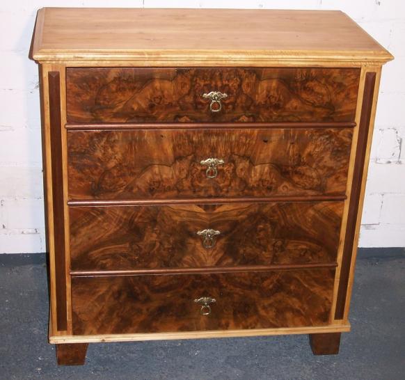 Gr&uuml;nderzeitkommode Wurzelholz und Kiefer natur